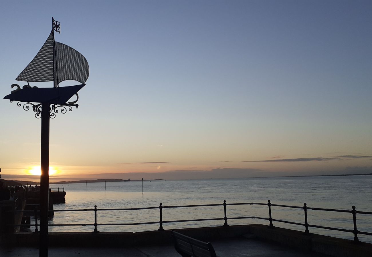 Townhouse in Cowes - Penderic - Isle of Wight