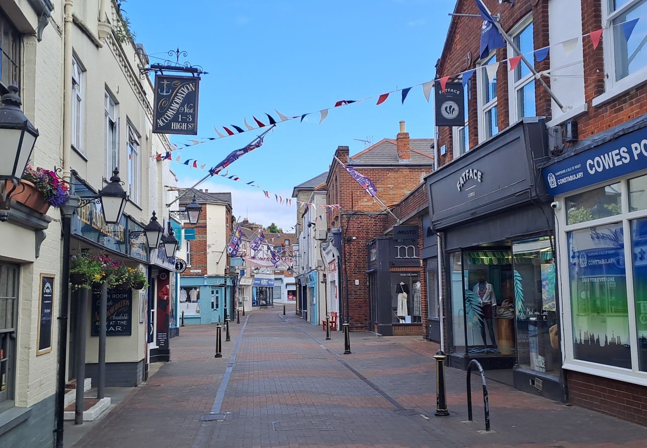 Townhouse in Cowes - Penderic - Isle of Wight