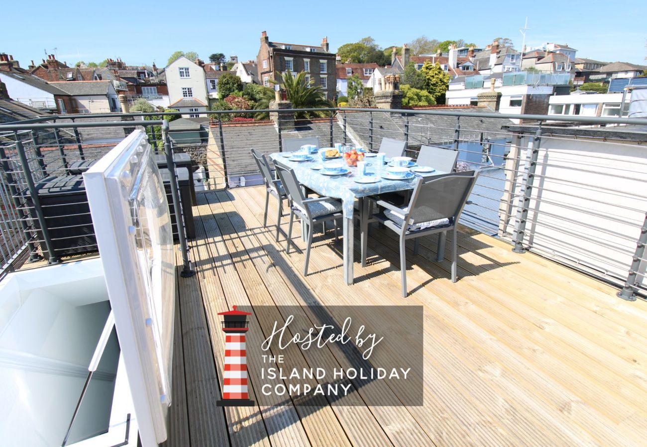 Terraced House in Cowes - Penderic - Isle of Wight