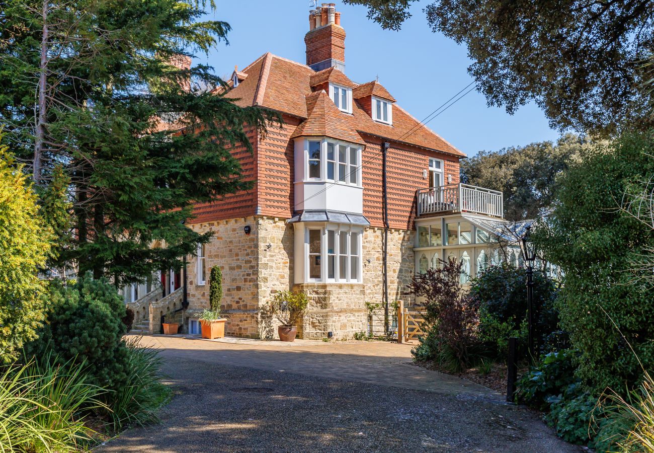 Residence in Shanklin - Old Vicarage Garden Apartment - Isle of Wight