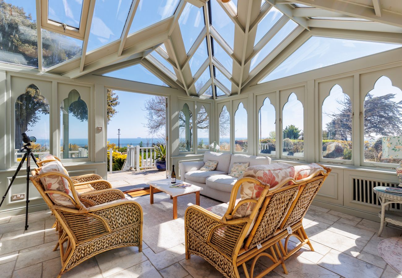 Residence in Shanklin - Old Vicarage Garden Apartment - Isle of Wight
