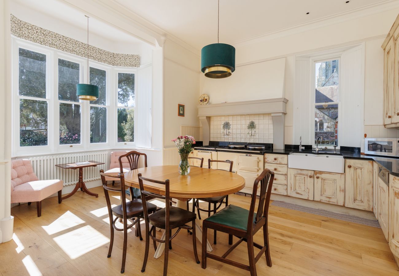 Residence in Shanklin - Old Vicarage Garden Apartment - Isle of Wight