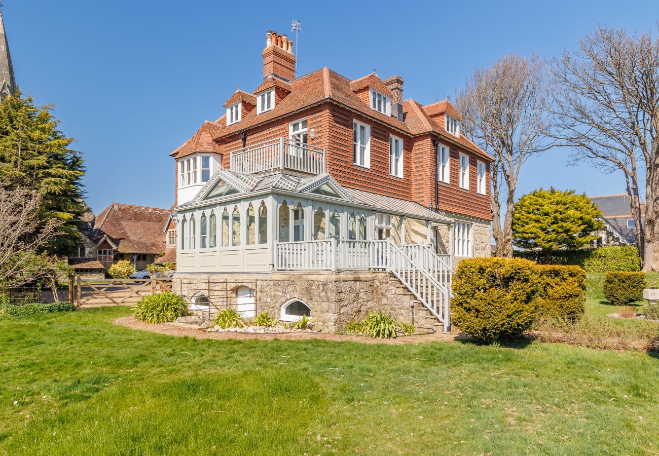 Apartment in Shanklin - Old Vicarage Garden Apartment - Isle of Wight