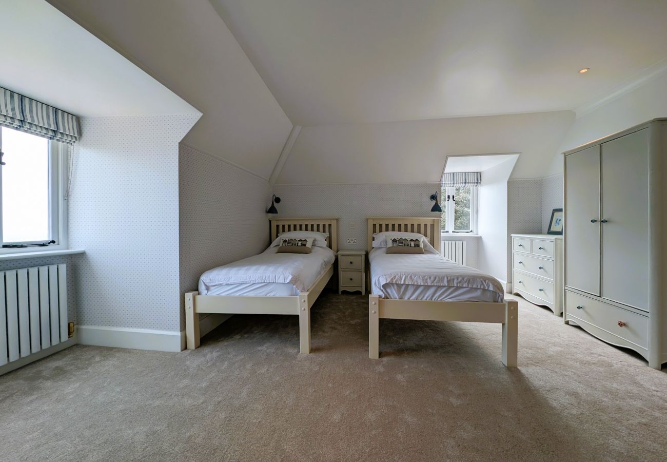 Apartment in Shanklin - Old Vicarage Upper Apartment - Isle of Wight