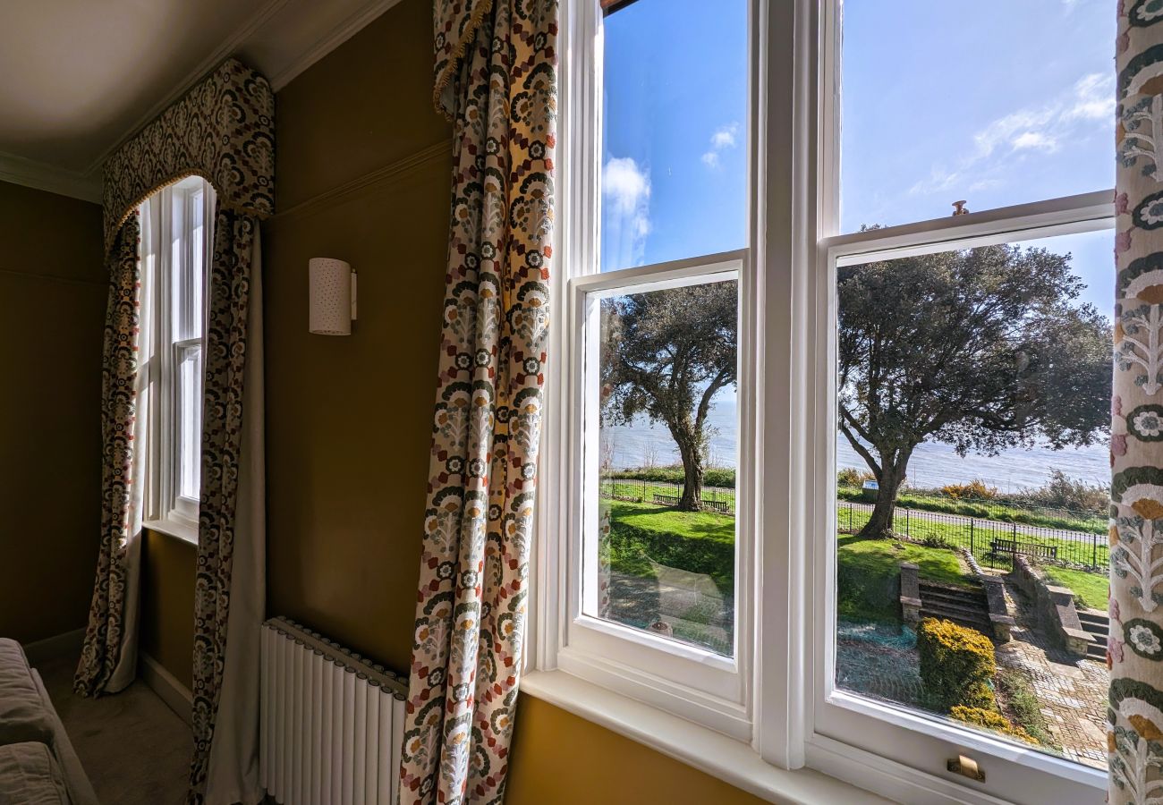 Apartment in Shanklin - Old Vicarage Upper Apartment - Isle of Wight
