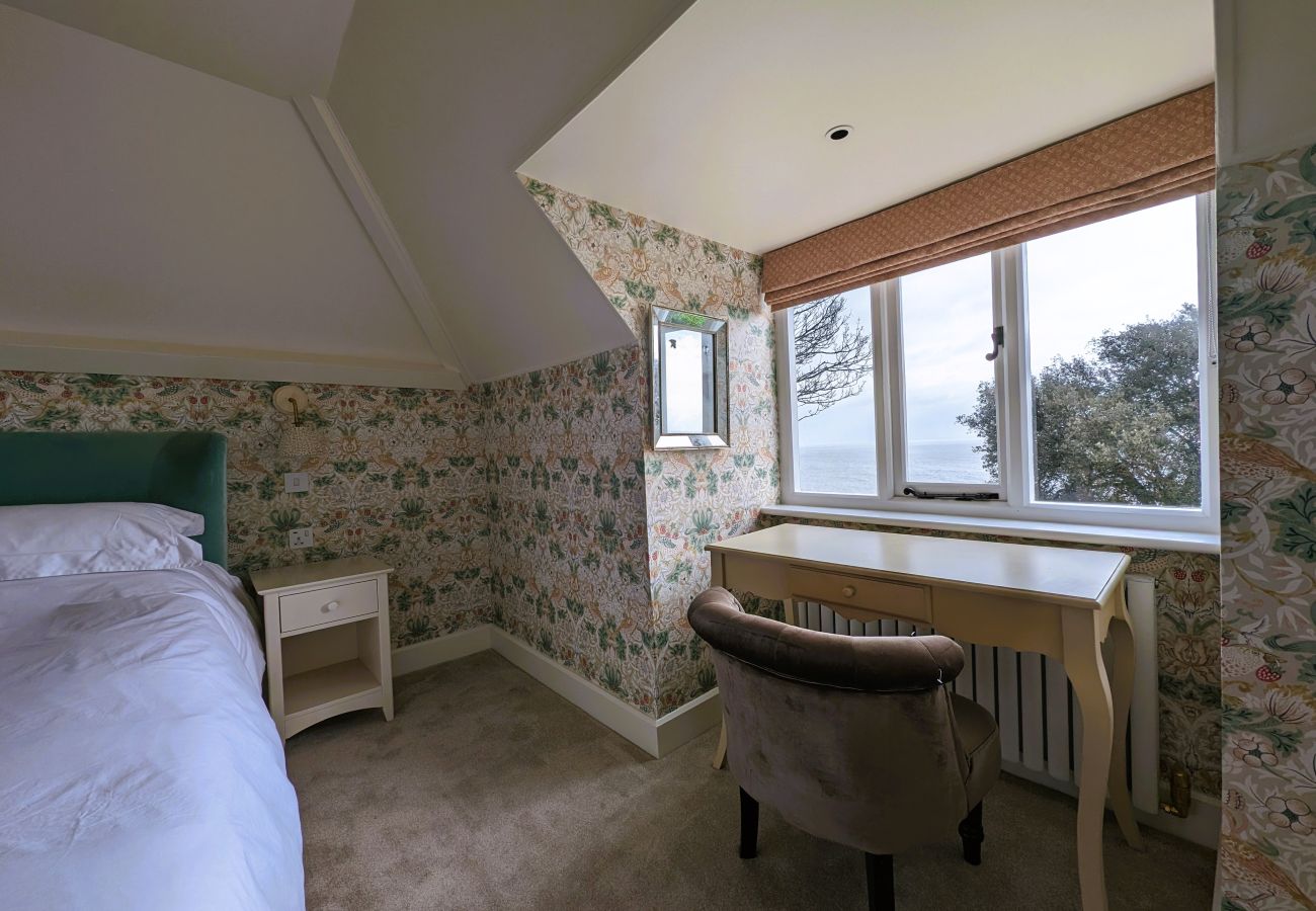 Apartment in Shanklin - Old Vicarage Upper Apartment - Isle of Wight