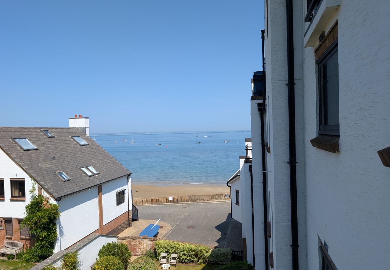 Apartment in Seaview - 19 Seaview Bay - Isle of Wight