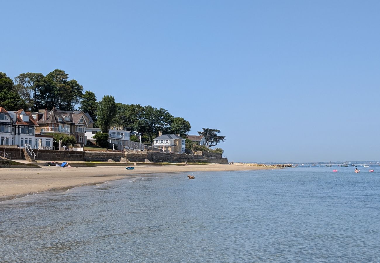 Apartment in Seaview - 19 Seaview Bay - Isle of Wight