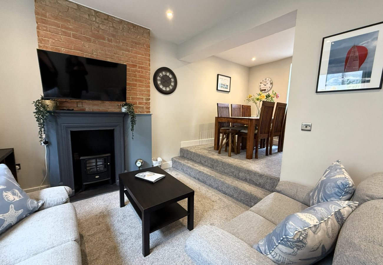 House in Ryde - Castle Cottage, Ryde, Isle of Wight