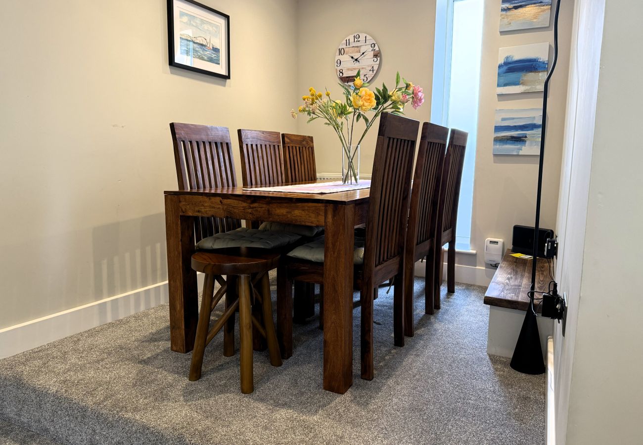 House in Ryde - Castle Cottage, Ryde, Isle of Wight