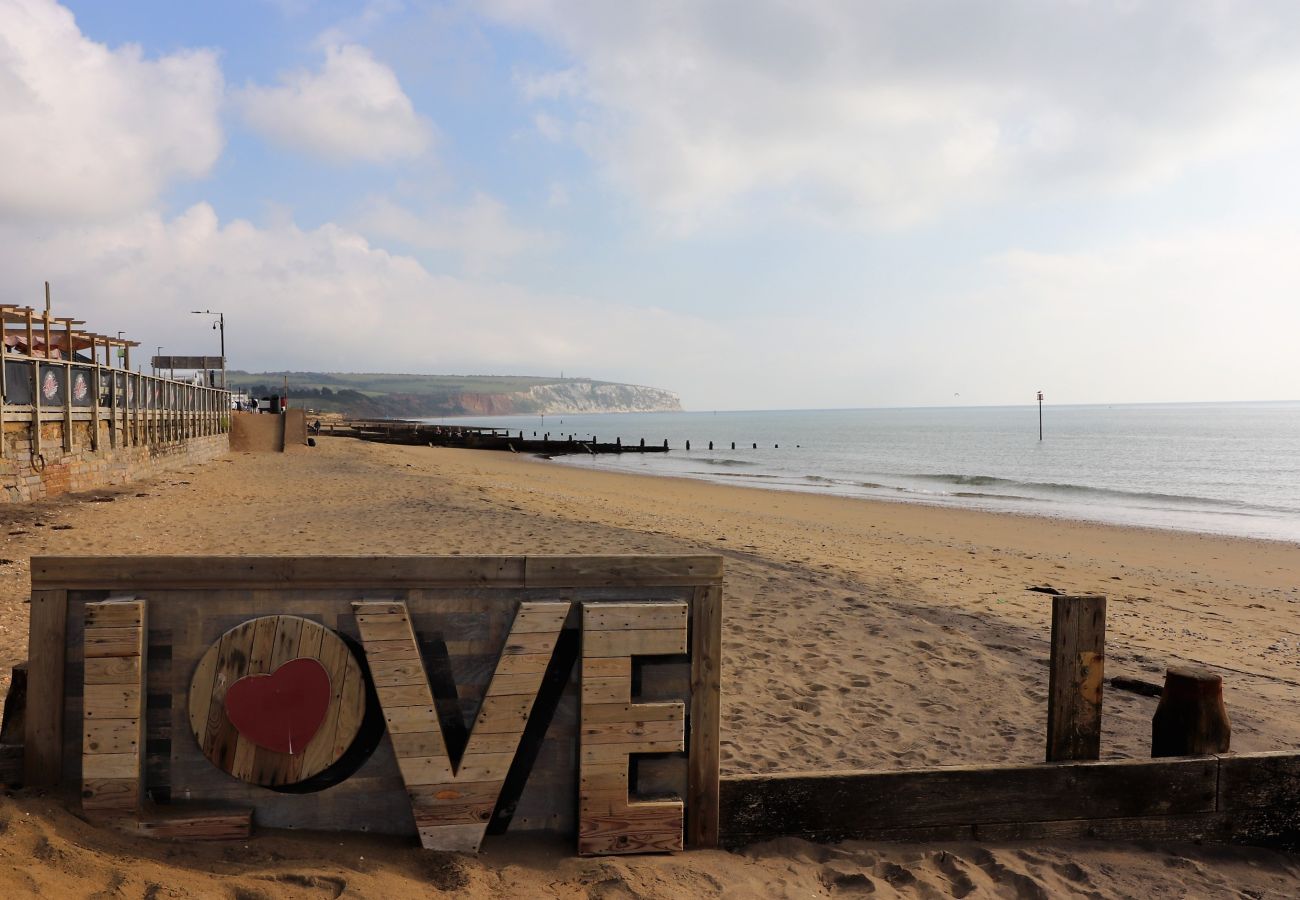 Apartment in Sandown - Culver Sands