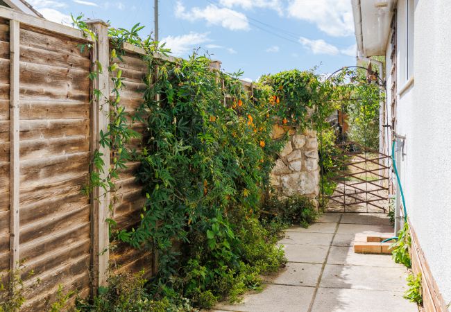 Bungalow in Bembridge - Pebble Beach  Bungalow in Bembridge - Pebble Beach