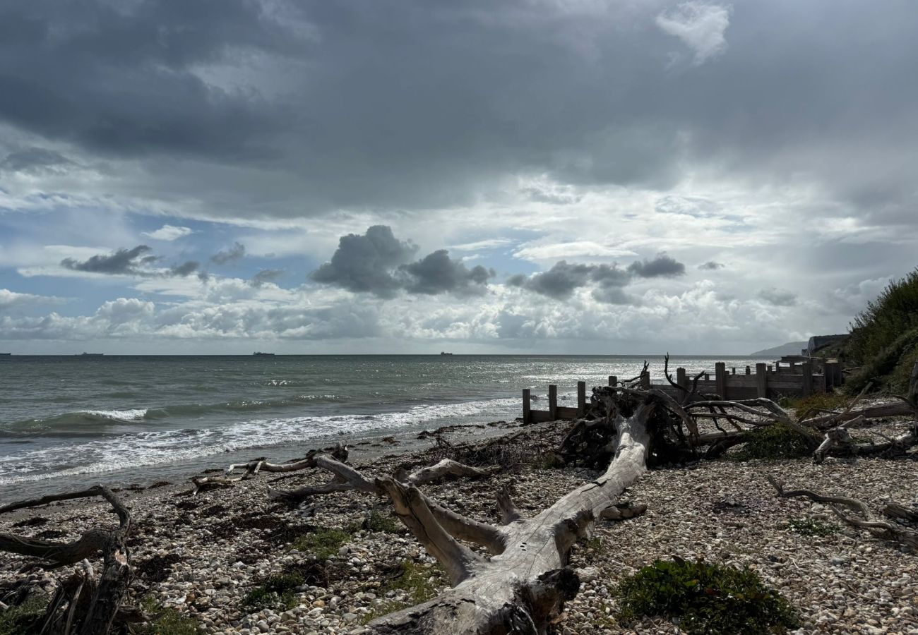 Bungalow in Bembridge - Pebble Beach 