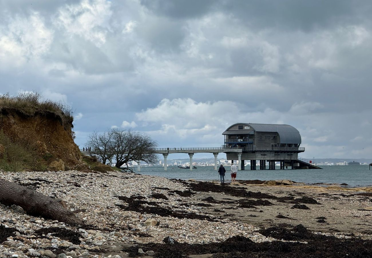 Bungalow in Bembridge - Pebble Beach 