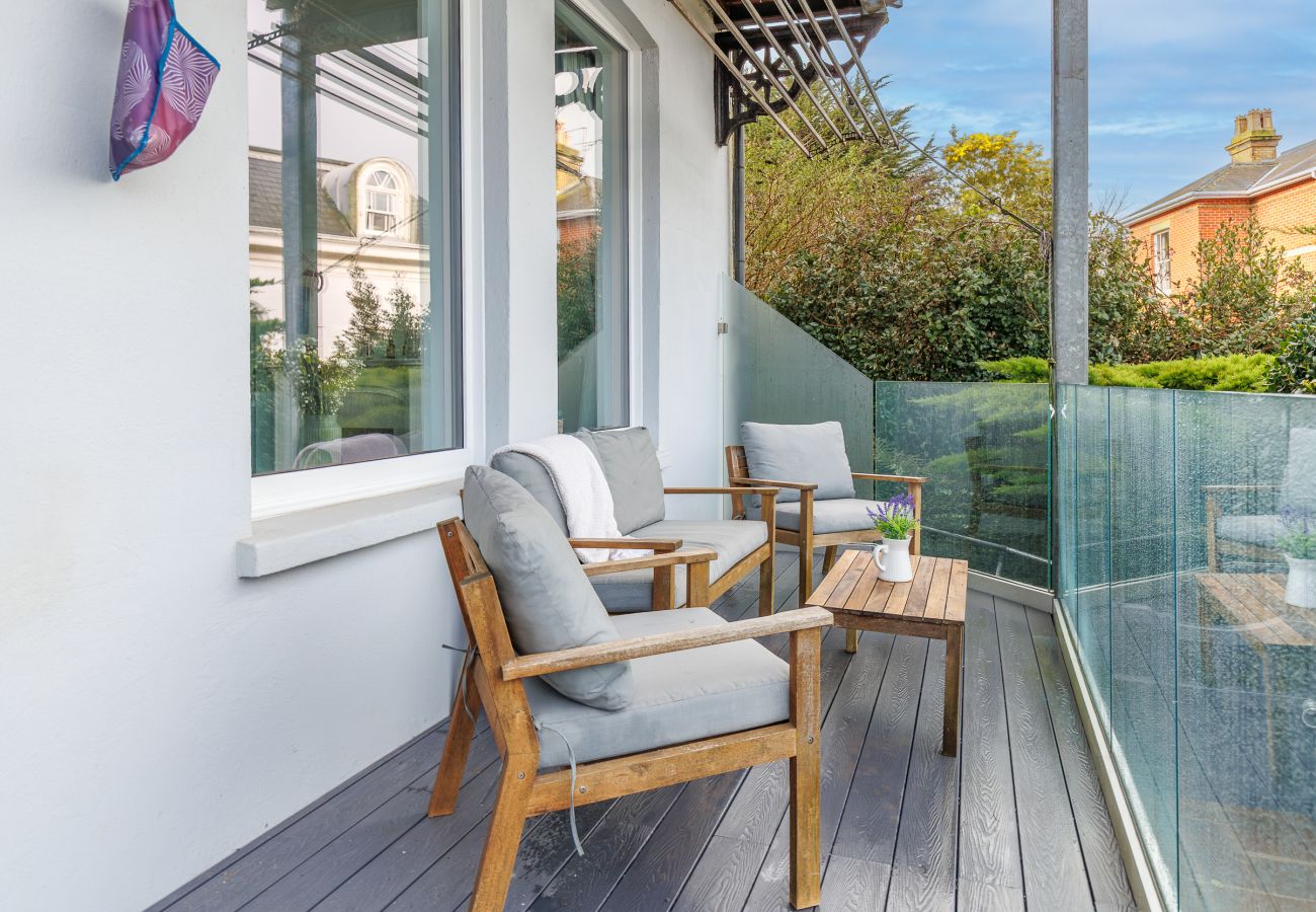 Apartment in Cowes - Solent Garden 