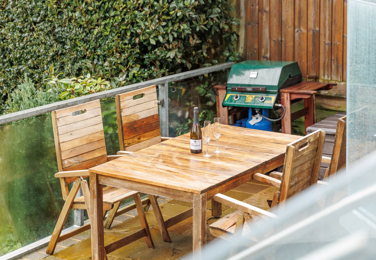 Apartment in Cowes - Solent Garden 