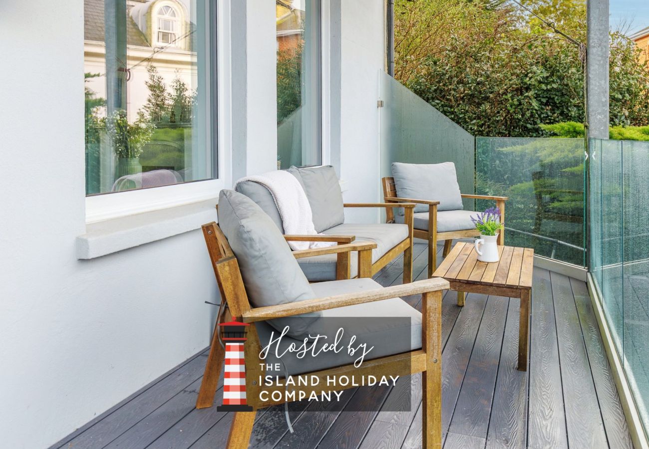 Apartment in Cowes - Solent Garden 