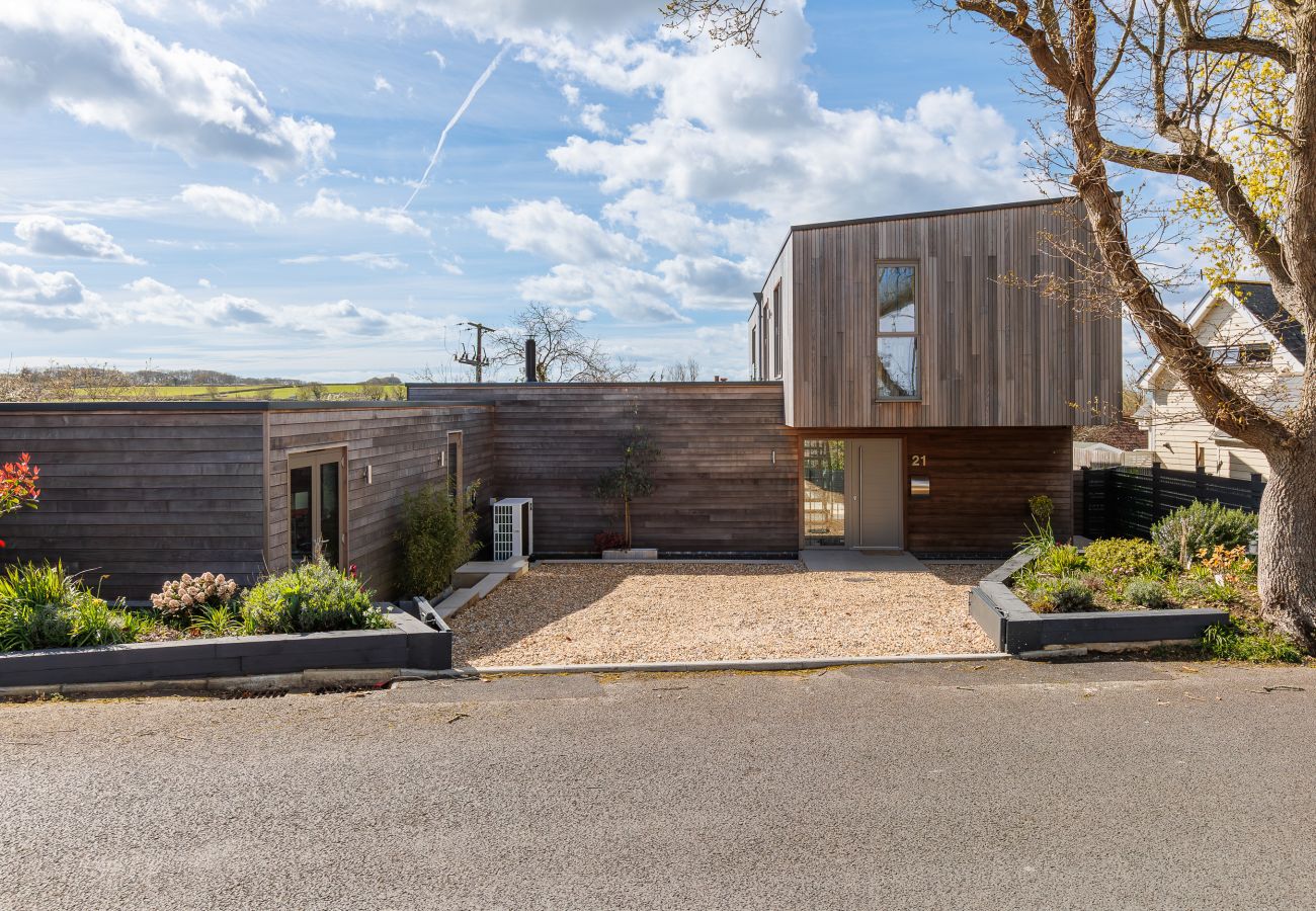House in Gurnard - Rena's Retreat