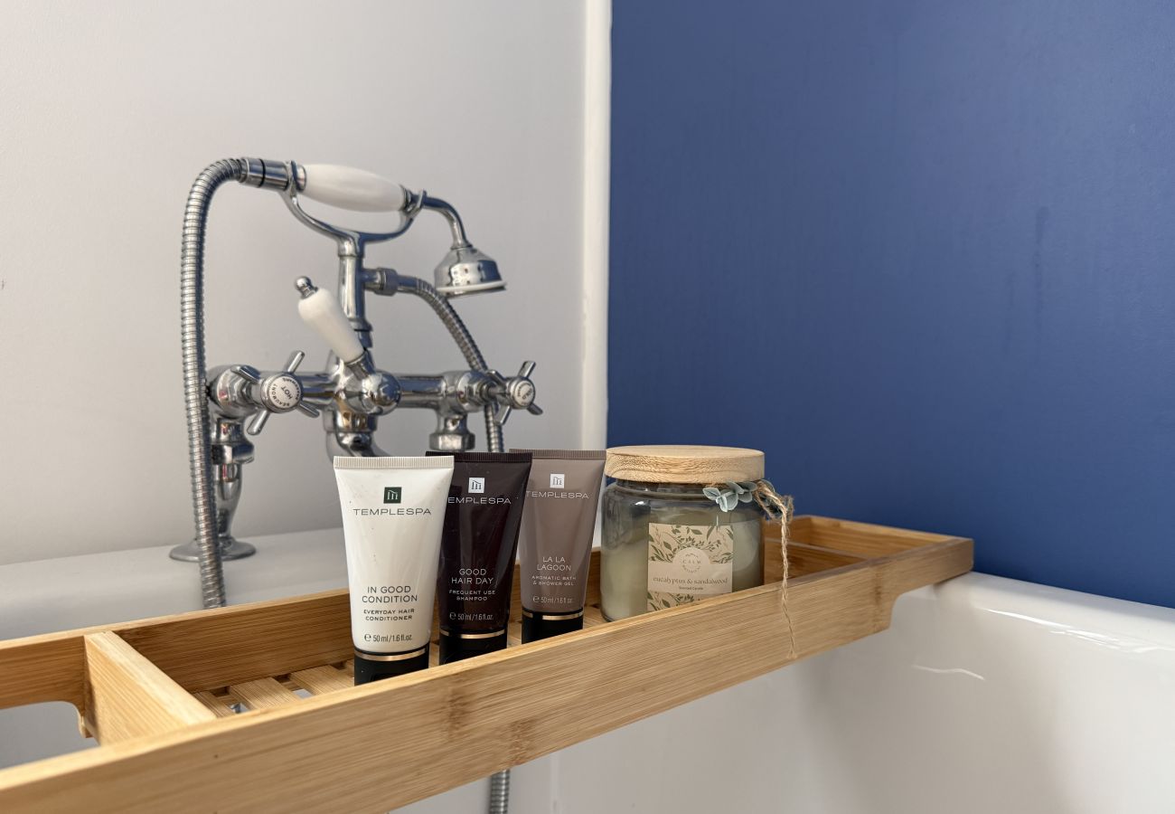 Bungalow in Bembridge - Red Cedars