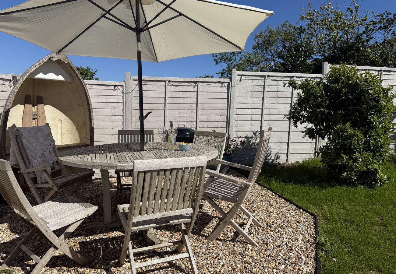 Bungalow in Bembridge - Red Cedars