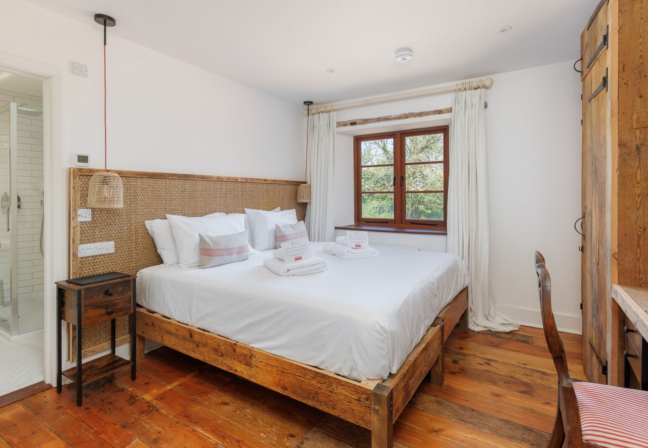 House in Brading - The Farmhouse at Nunwell 