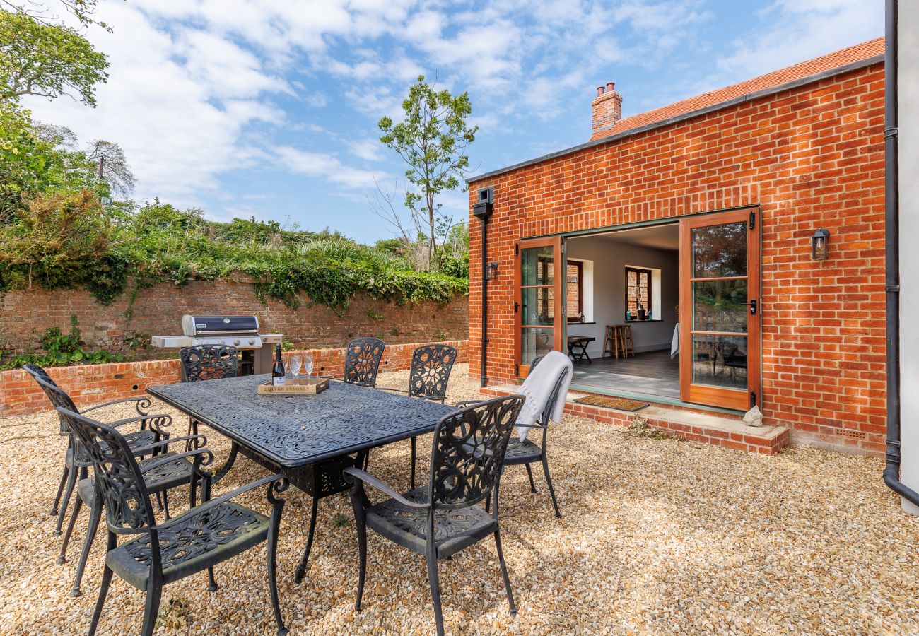 House in Brading - The Farmhouse at Nunwell 