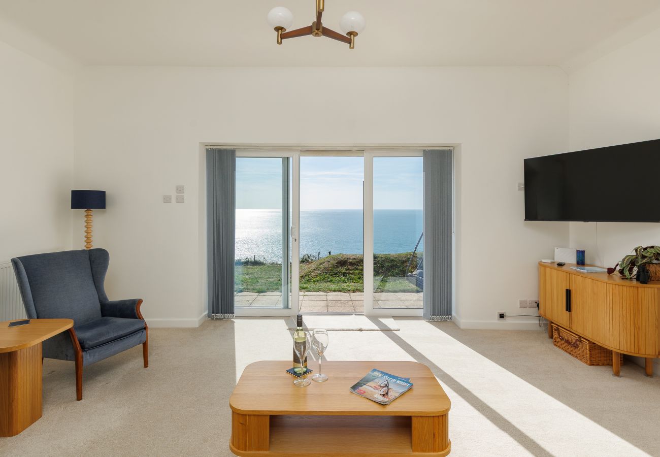 Cottage in Sandown - Haven Point Cottage 