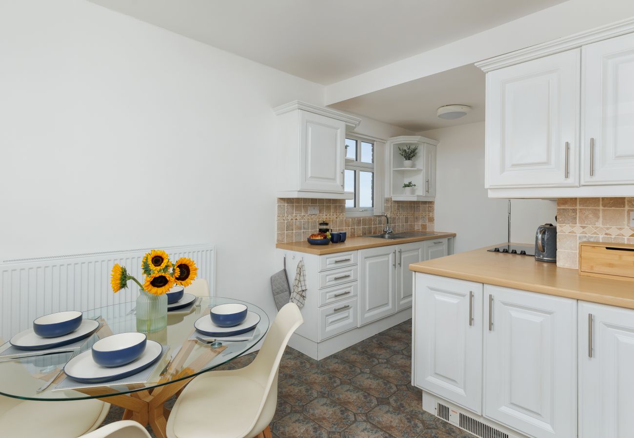 Cottage in Sandown - Haven Point Cottage 