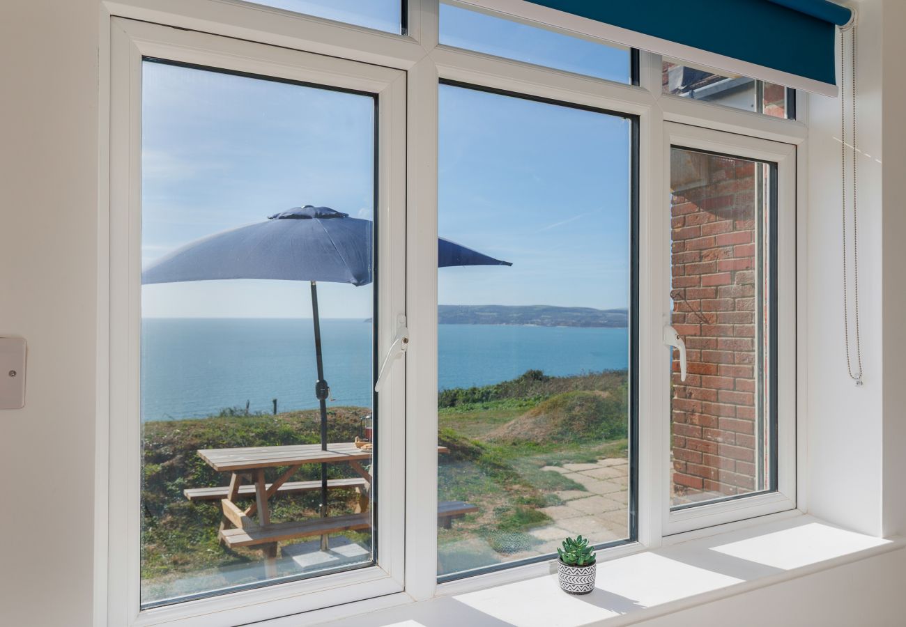 Cottage in Sandown - Haven Point Cottage 