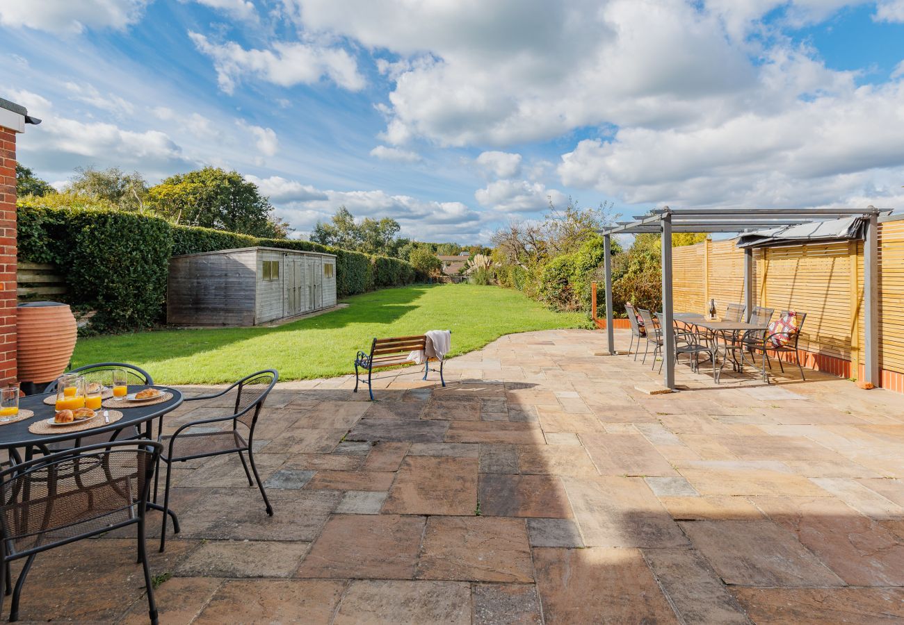 House in Totland Bay - Sandy Lane 